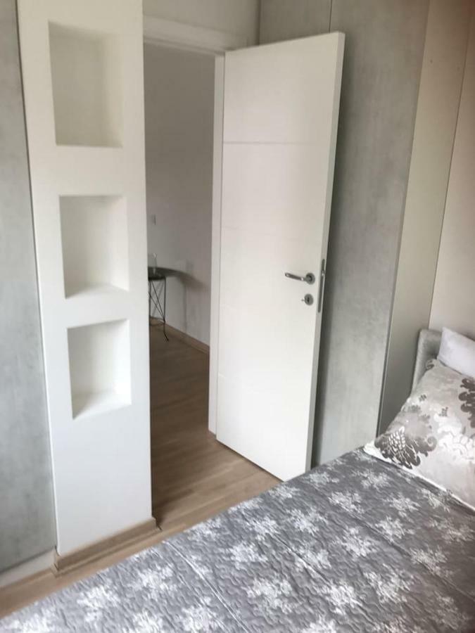 Apartman Oslo Belgrado Esterno foto